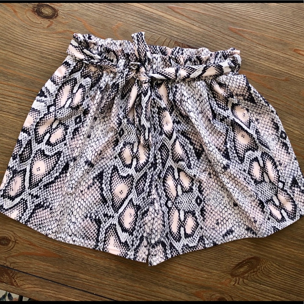 Paperbag Shorts